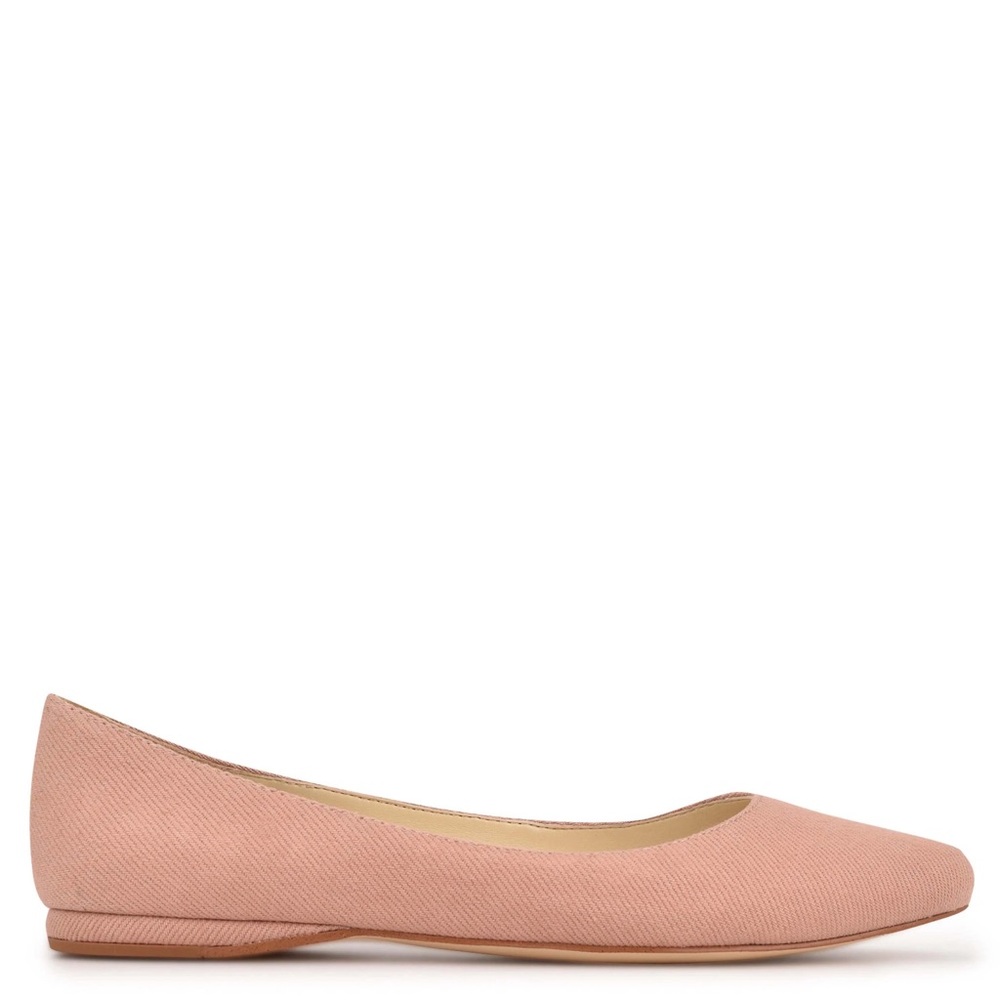 Nine West flats!